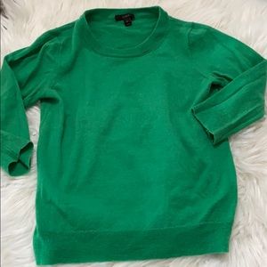 3/4 Kelly green sweater